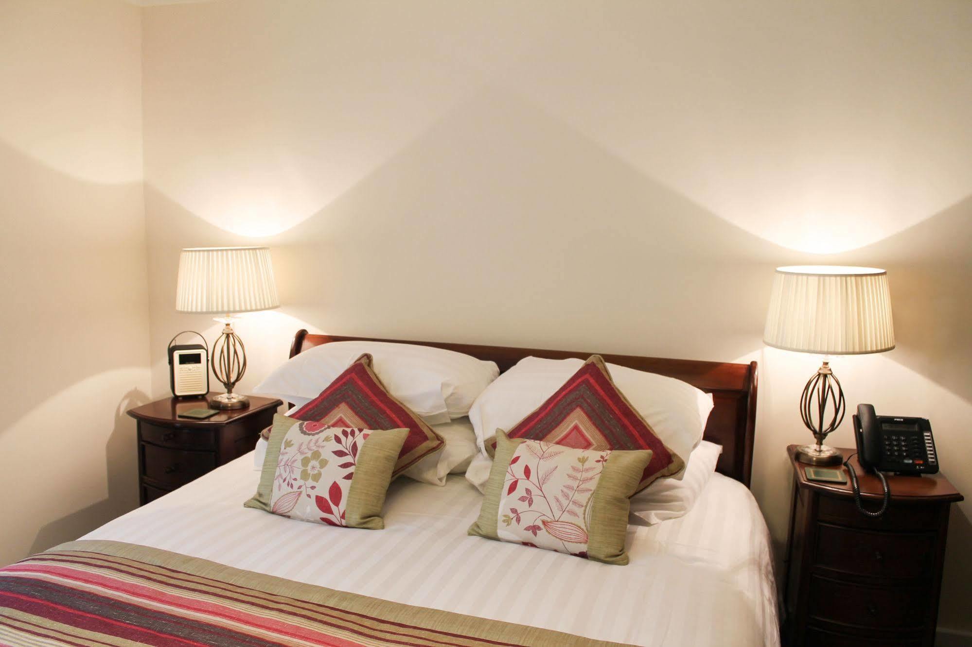 The Bishops Table Hotel Farnham  Luaran gambar