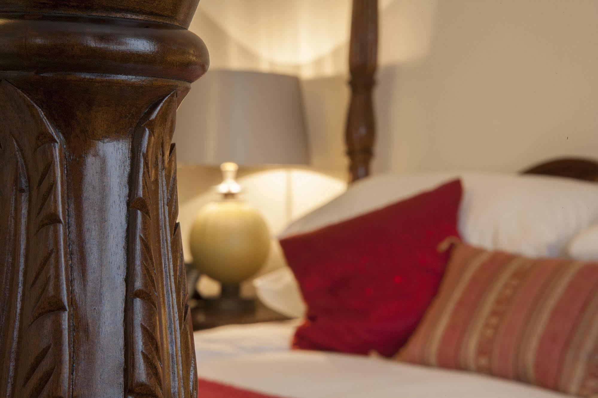 The Bishops Table Hotel Farnham  Luaran gambar