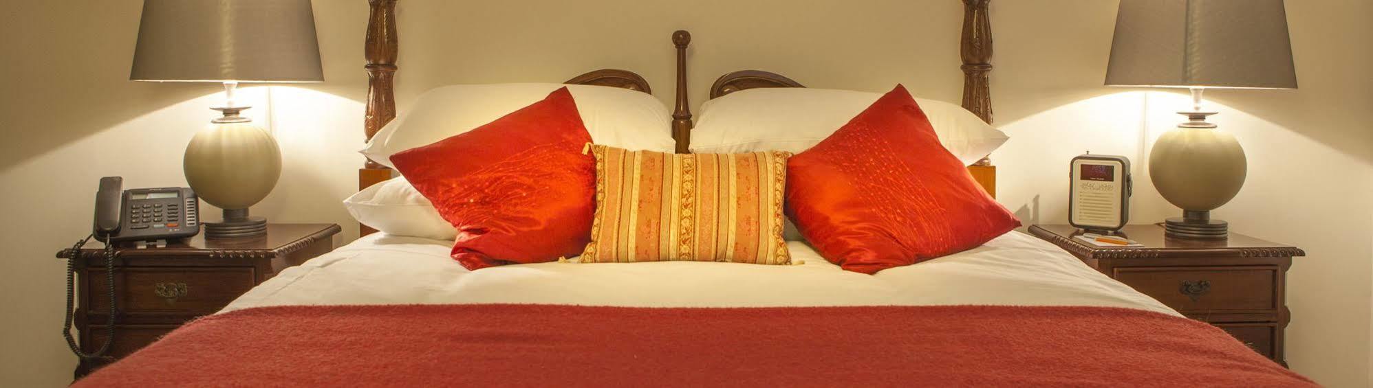 The Bishops Table Hotel Farnham  Luaran gambar